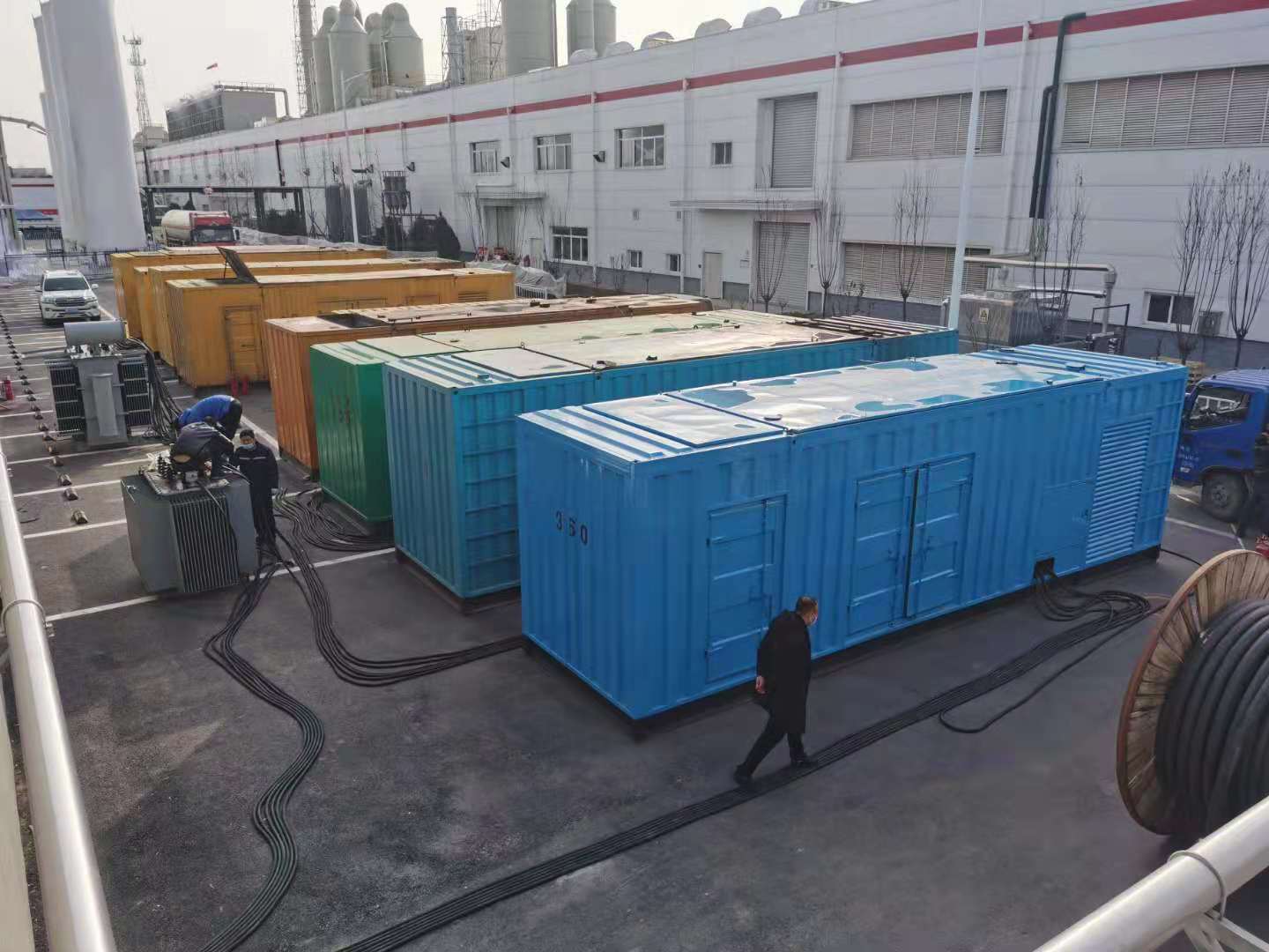 武定发电机出租-两相发电机与三相发电机有何区别?