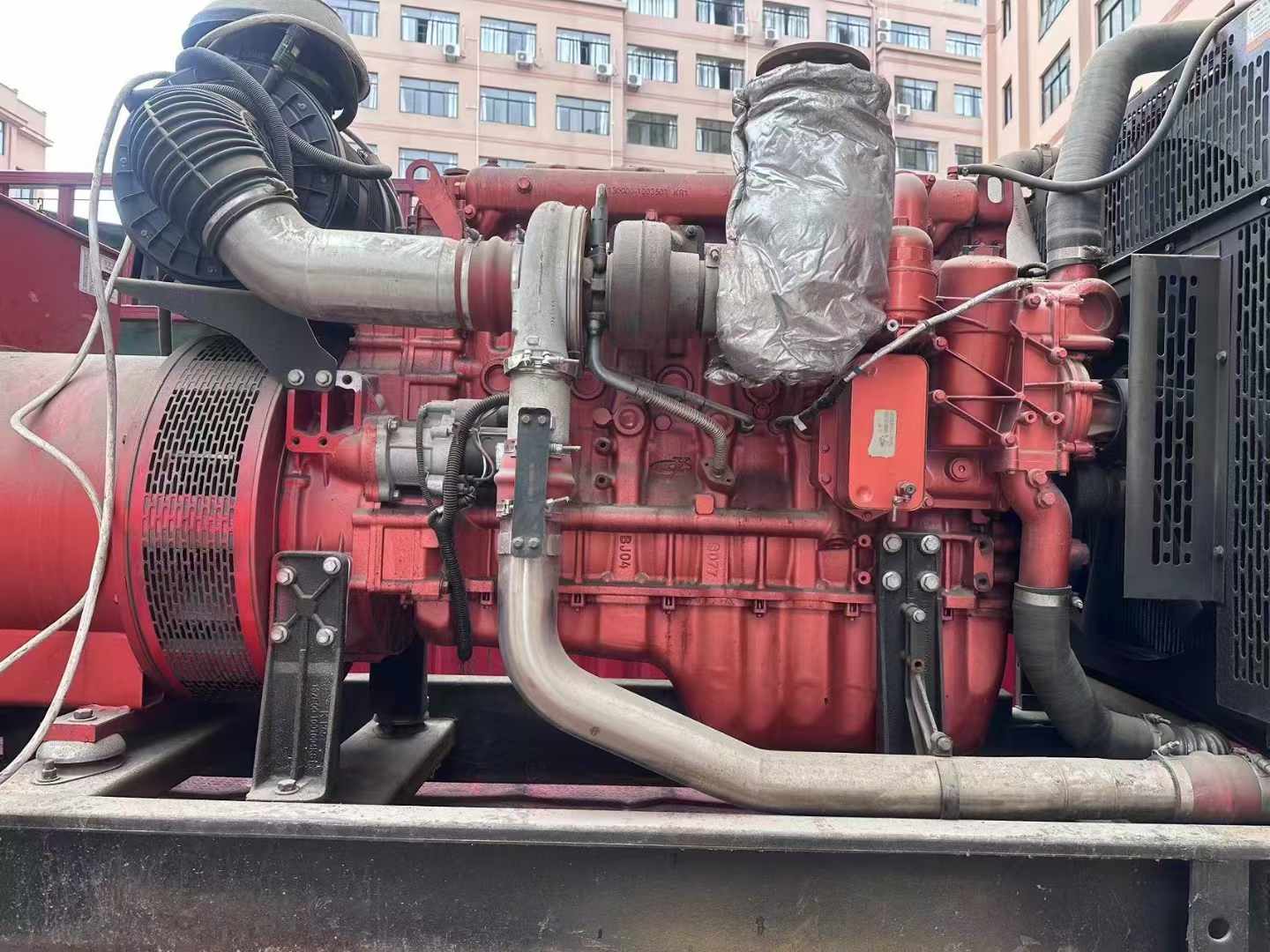 武定如何选择适合 600kW 柴油发电机组的过载保护器？