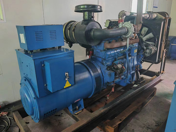 武定100kW柴油发电机组使用多级机油有哪些优缺点？